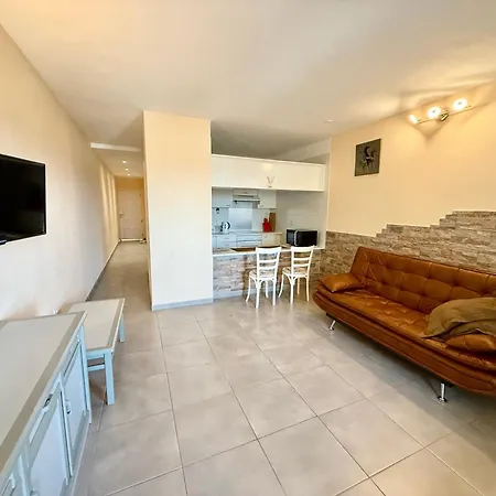 Oceanside In Appartement